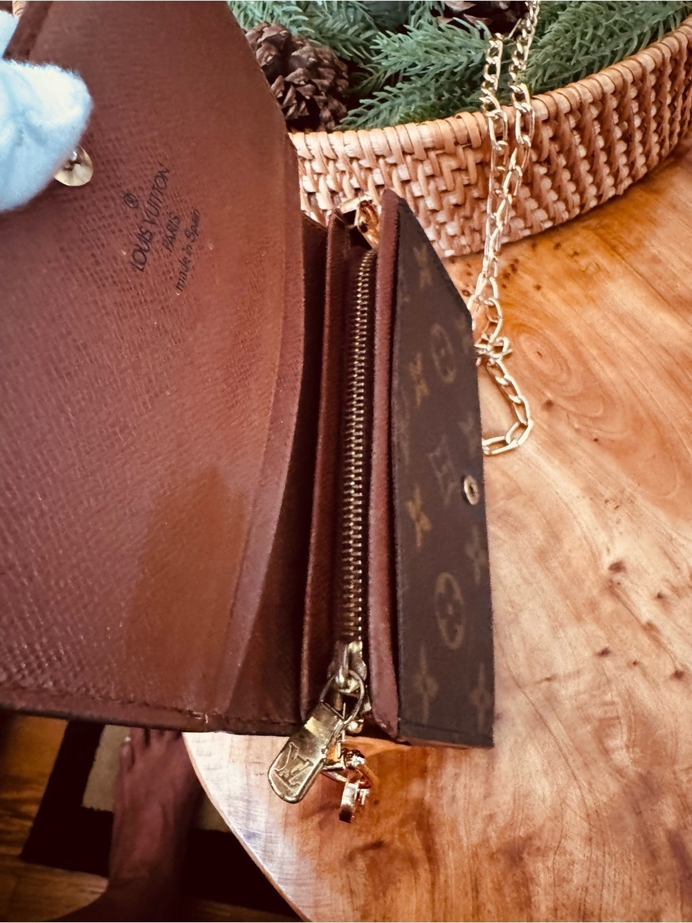 Louis Vuitton billet Wallet vintage converted Crossbody unbranded chain - Picture 9 of 16